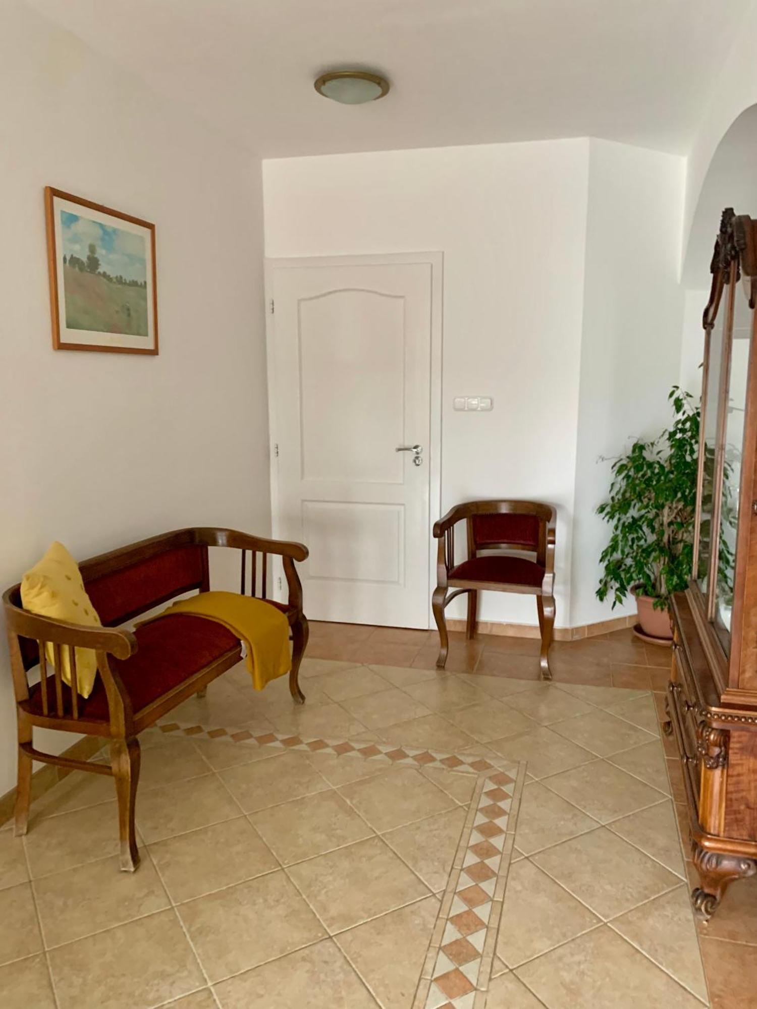 Lilium Villa Heviz Exterior photo
